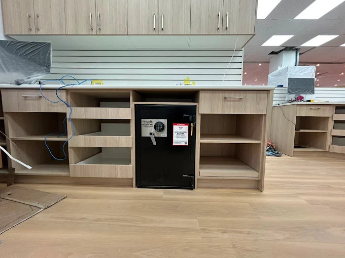 Strong-Box B-3924-R5 Pharmacy Safe with Delay Lock